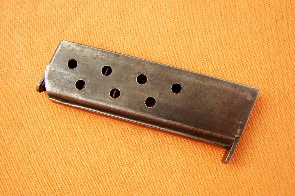 KOROVIN TK26 TK-26 MAGAZINE 25 acp - Genuine militaria