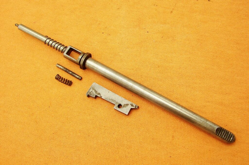 BERETTA 1938A FIRING PIN EXTRACTOR WW2 - Genuine militaria