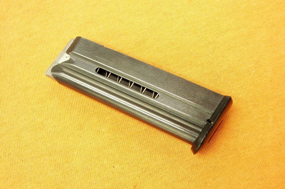 ANSCHUTZ 525 22 lr MAGAZINE open bolt - Genuine militaria